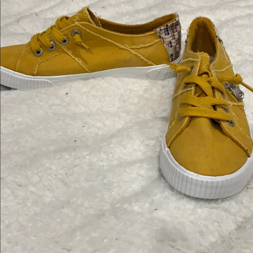 Mustard yellow slide on shoes